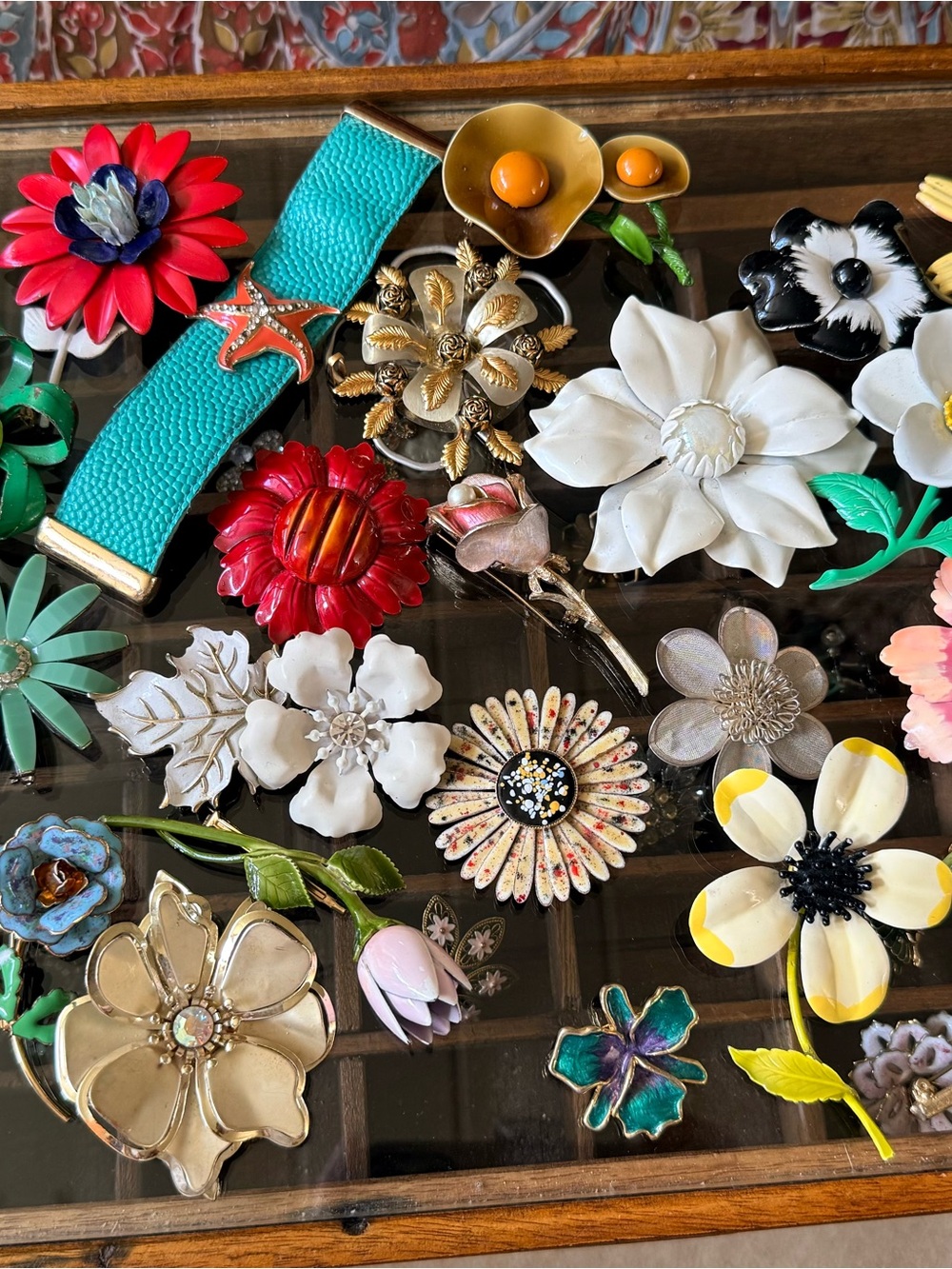 Assorted Floral Brooch Collection - White & Turquoise Accents.